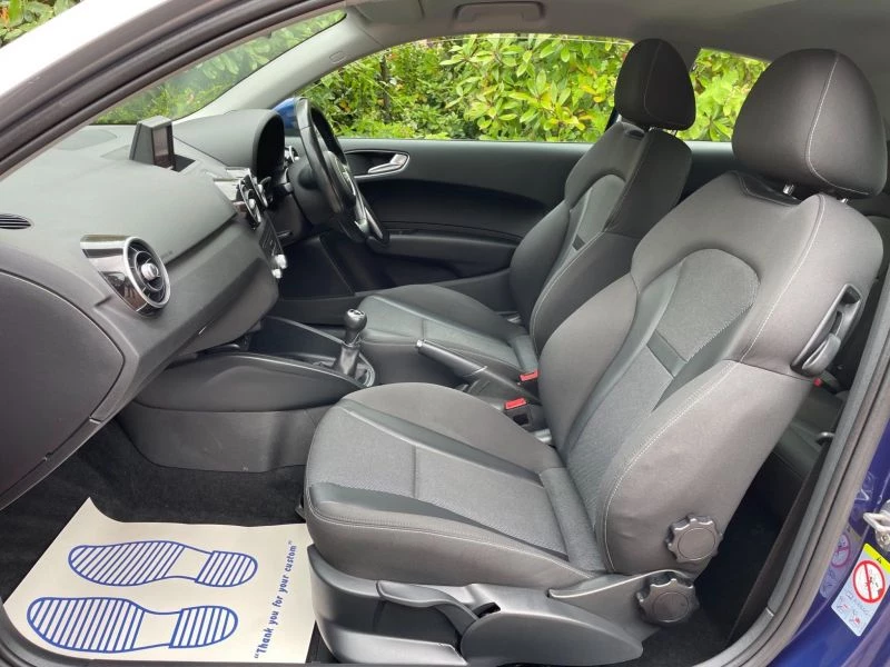 Audi A1 TFSI SPORT 3-Door 2014