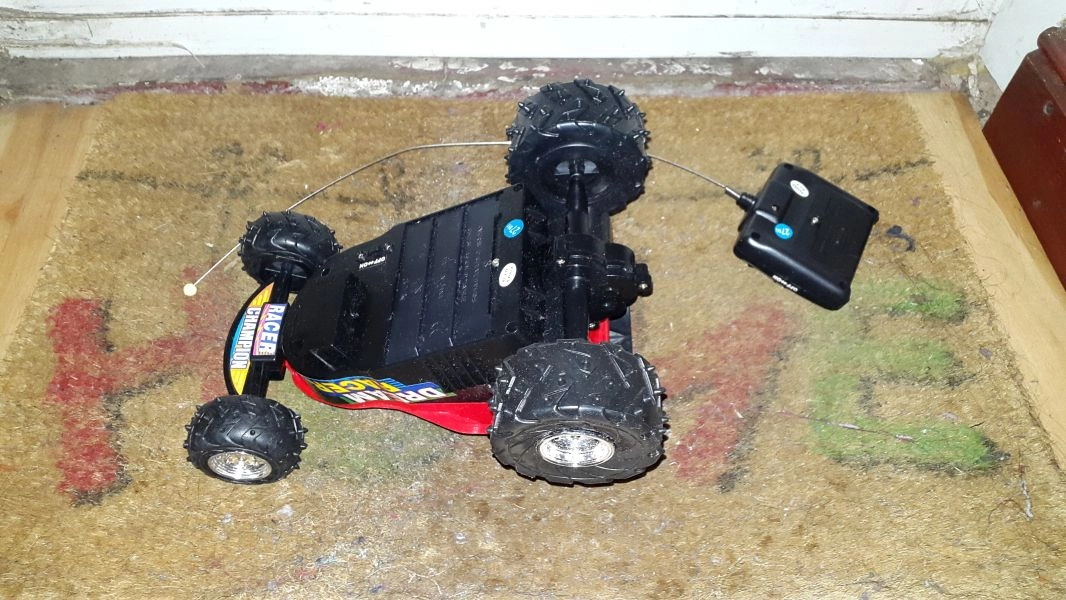 'Dream Racer' Remote Control Buggy - Final Offer £10 !!!