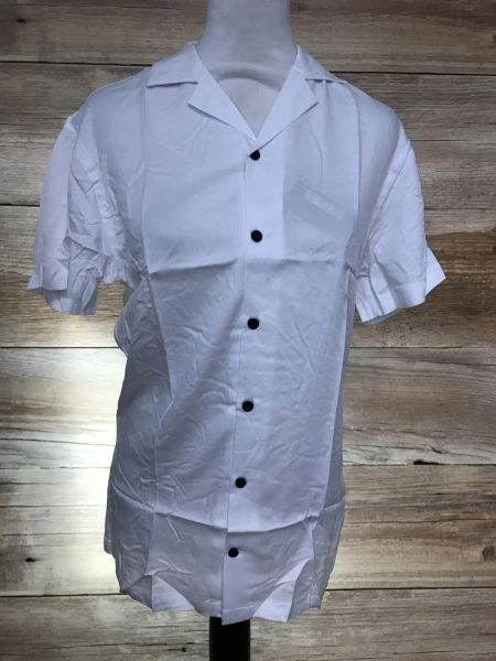 Twisted Tailor White Short Sleeve Shirt with Contrasting Buttons