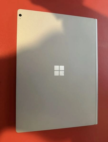 Microsoft Surface book 3