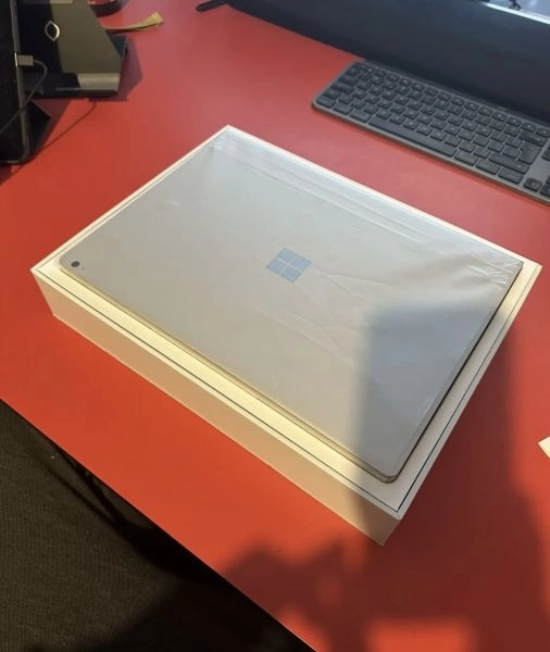 Microsoft Surface book 3