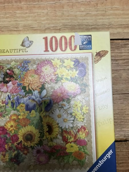 Ravensburger Blooming Beautiful 1000 Piece Jigsaw Puzzle
