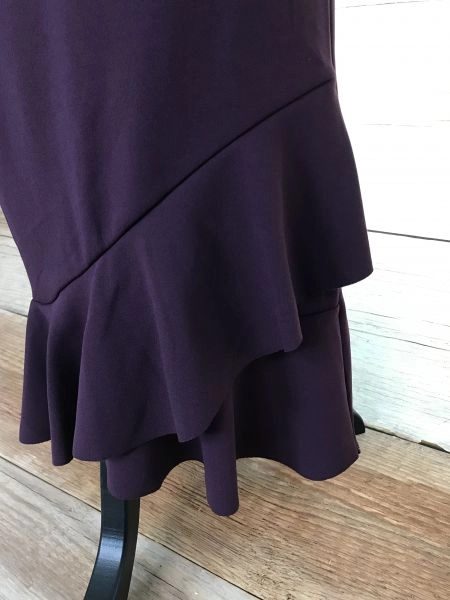 Sistaglam Burgundy Sleeveless Formal Dress