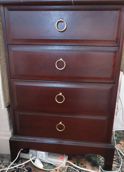 Stag Minstrel Mahogany Bedside Chest Of 4 Drawers