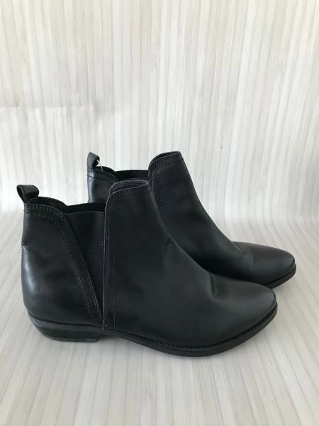Office ankle boots