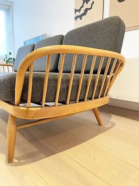 Rare Vintage Ercol 'Windsor' 355 Blonde Day Bed / Studio Couch Sofa by Lucian Ercolani