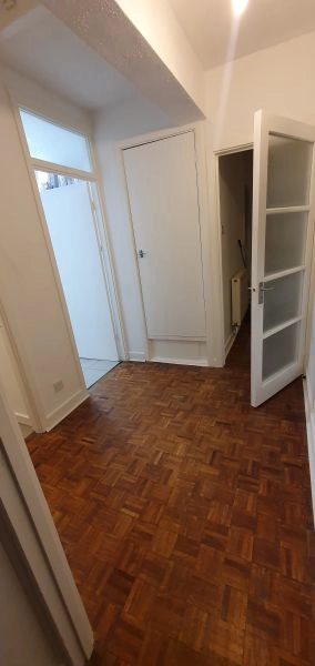 Large 2 double bedroom flat available to rent