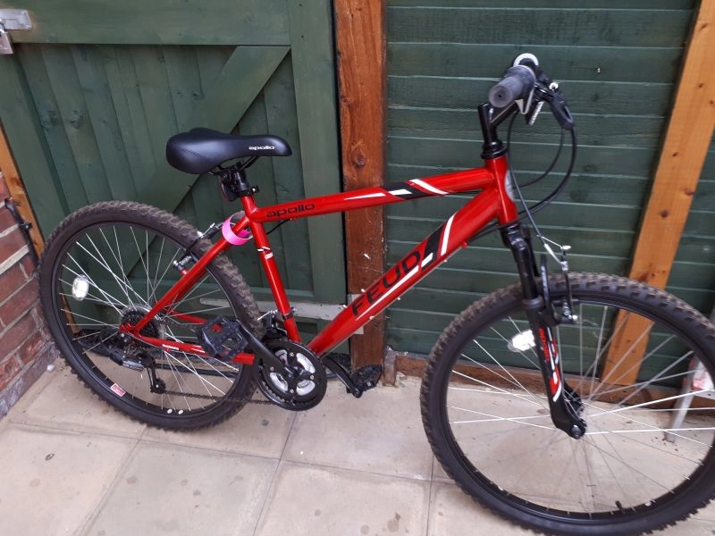 Apollo feud mountain bike deals