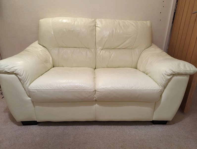 3 seater and 2 seater Leather Sofa