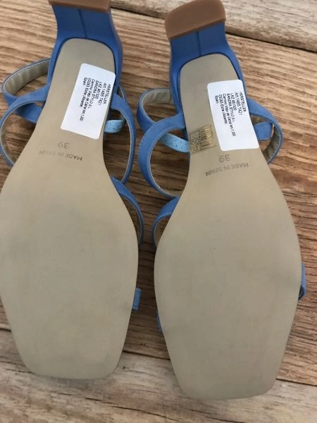 Heine low heel sandals
