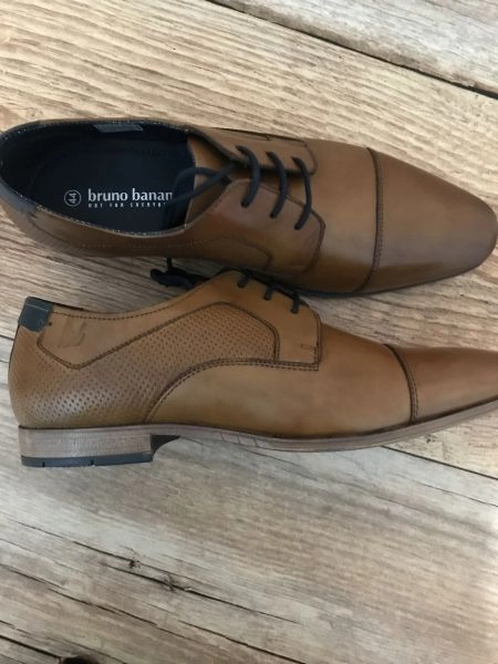Bruno banani tan lace up shoes