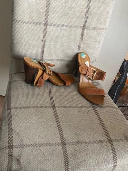Brown high heels leather slippers for sale