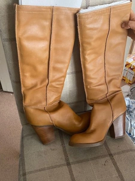 Brown Ladies leather High Boots for Sale