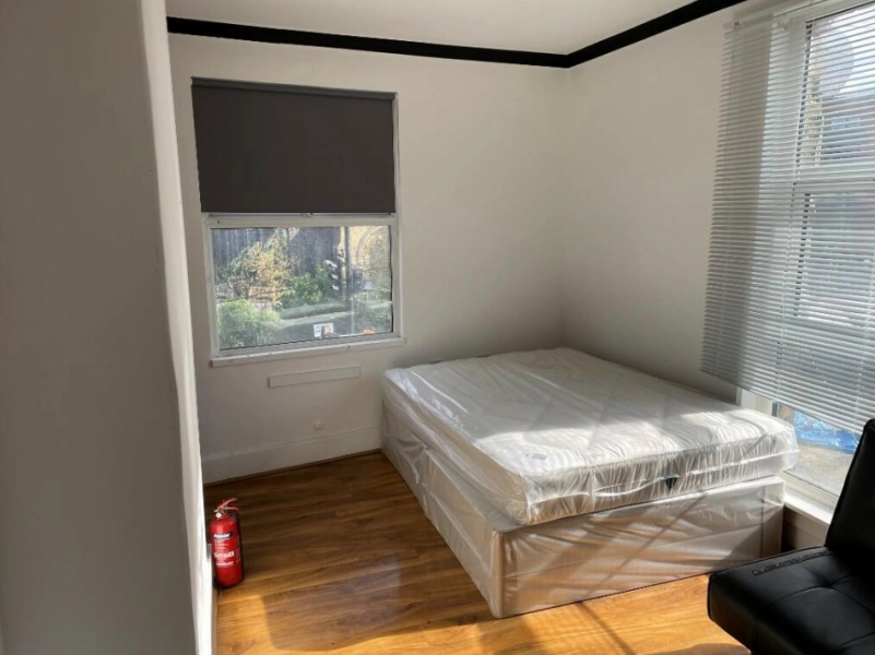 Single Bedroom Flat share, Hammersmith, HA0