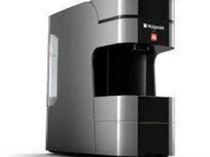HOTPOINT CAPSULE SYSTEM ESPRESSO COFFEE MACHINE- NEW BOXED in Huddersfield