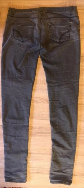Women’s Super Skinny Grey Jeans Size 16 / 34” By Primark