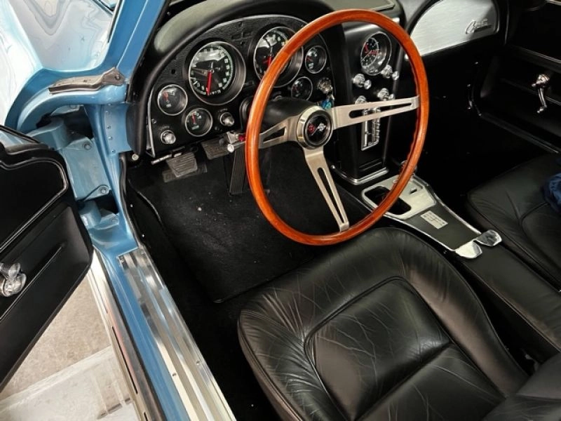 1965 Corvette C2