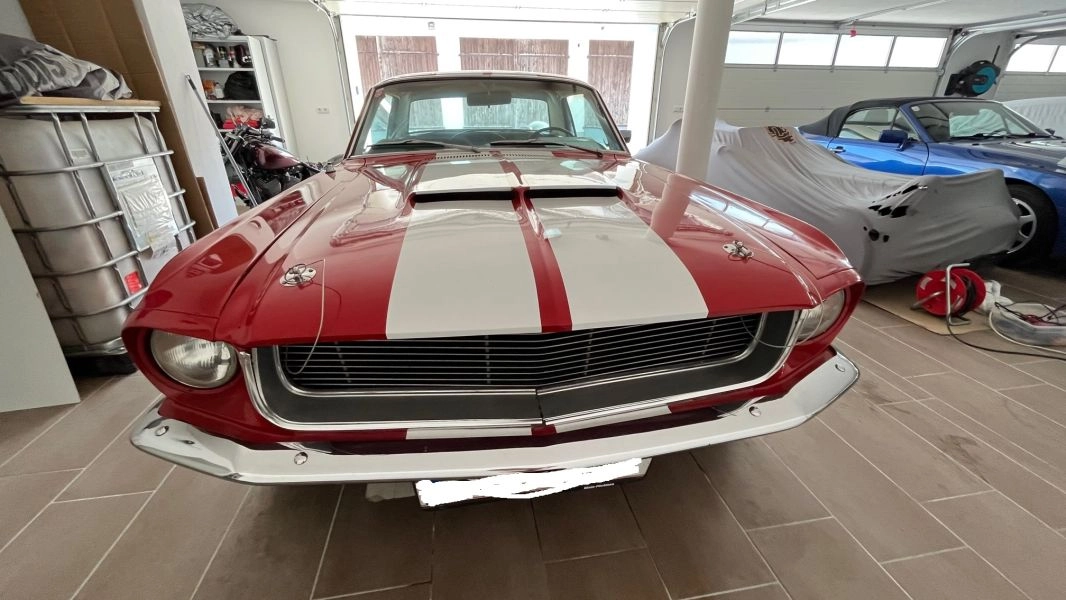 1967 Ford Mustang Shelby GT500 Replica