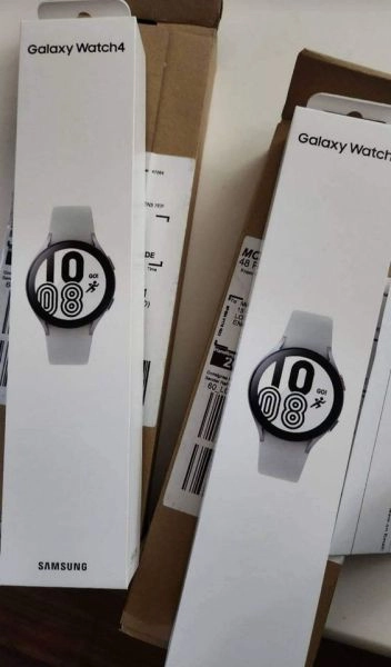 Brand New Samsung Galaxy Watch4 LTE 44mm