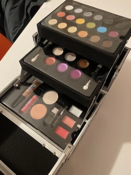 New Claire’s make up set