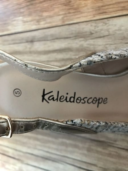 Kaleidoscope Ladys sling back shoes