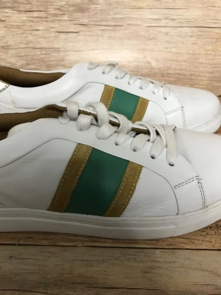 Kaleidoscope White with green and yellow Stripe trainers