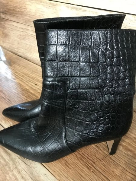 Kaleidoscope Ladys croc affect boots