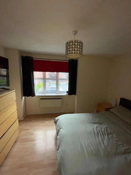 Furnished 2 bed Flat for rent in Central Falkirk - £730pcm