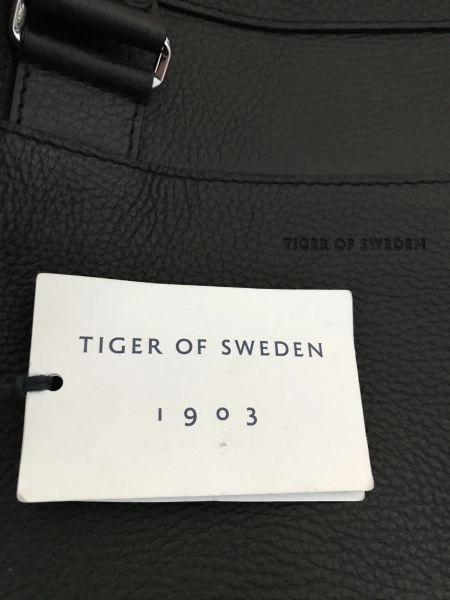 Tiger of sweden leather laptop bag