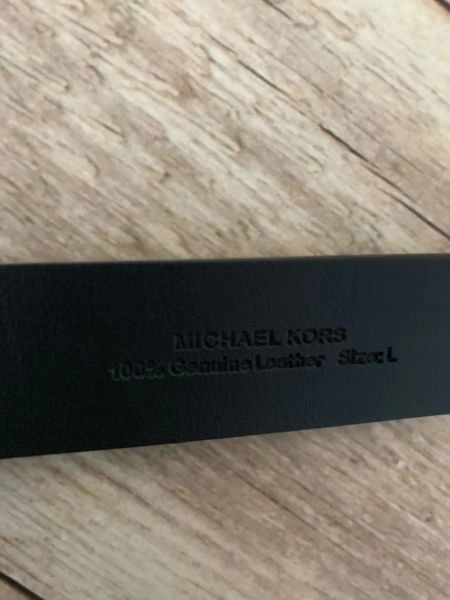 Michael kors black leather belt
