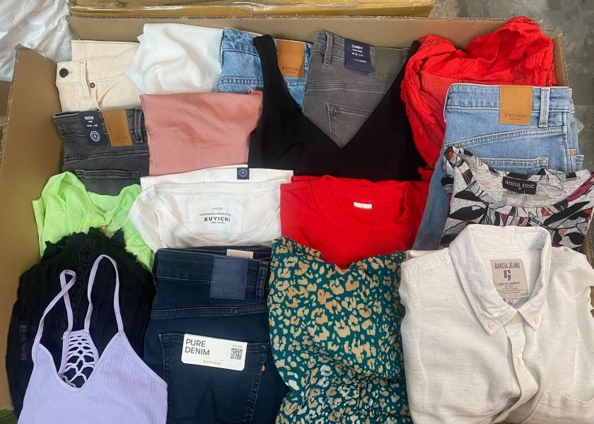 MULTI BRAND Clothing Mix For Men And Women 100 Units