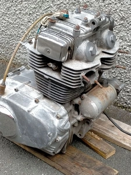 Honda CB200 Engine