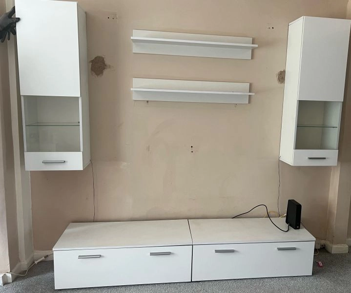 Selling excellent condition white tv display unit
