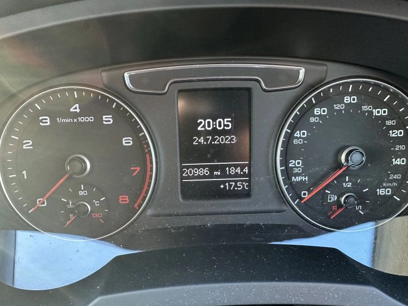 Audi Q3, 2018 [18] Black Estate, S-Line Edition, Semi auto Petrol, 21,600 miles