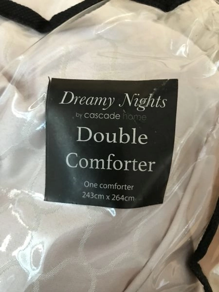 Dreamy nights by cascade home double comforter