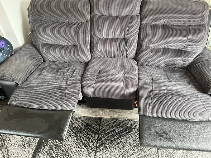 3 seater and 2 seater recliner sofas