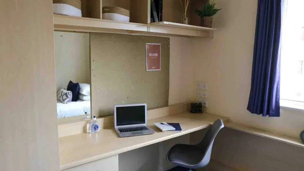 Book private student accommodation in Gloucester @ £468/month