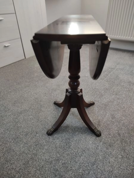 SMALL WOODEN FOLDING TABLE VERY GOOD QUALITY IDEAL FOR LOUNGE