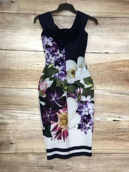 Sistaglam Jessica Wright Floral Print Sleeveless Body Con Dress