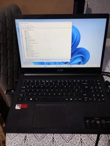 Acer aspire 3 laptop windows 11