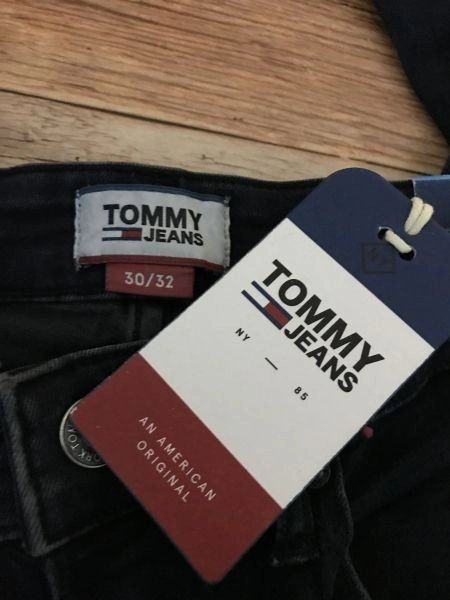 Tommy Jeans Black Slim Tapered 'Steve' Jeans