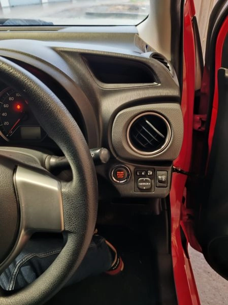 TOYOTA VITZ RED [2012] Hatchback, Petrol, Automatic, Mileage, 13 500