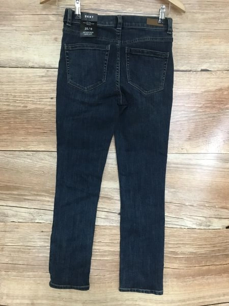 DKNY Blue Mid-Rise Skinny Fit Cropped Jeans