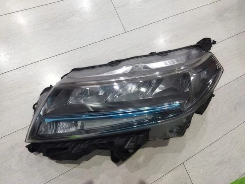 Suzuki vitara headlight lh headlamp