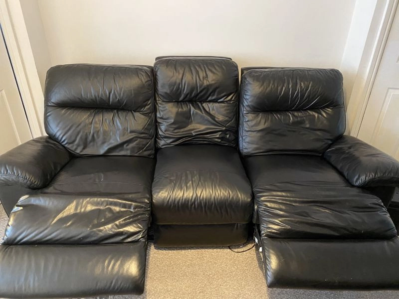 Black leather electrical recliner sofa