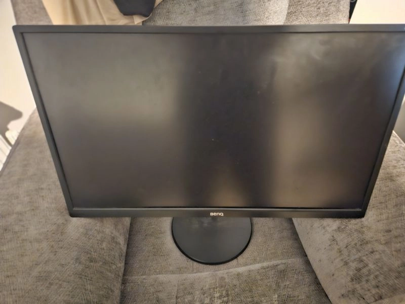 BENQ 27 Inch LED Monitor, HDMI, Speaker, Adjustable Stand 1MS Response Time