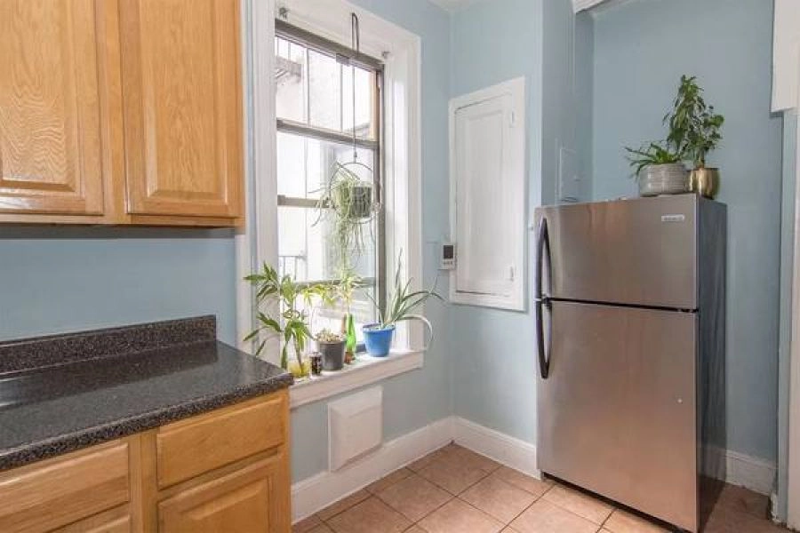 *ROOM ONLY* IN BUDGET W CLOSET, BEAUTIFUL FURNISHED HOME W PARKING [MILL BASIN] for sale in New York City, NY