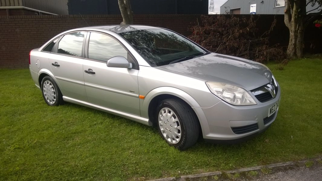 2008 VAUXHALL VECTRA 1.8i VVT Life 5dr SILVER 2 FORMER KEEPERS PX WELCOME