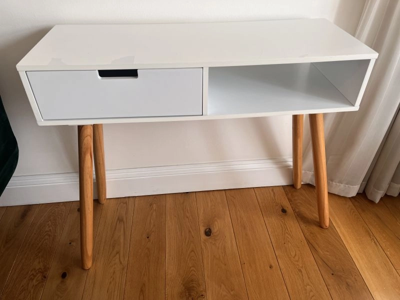 White Console or all Table with draw