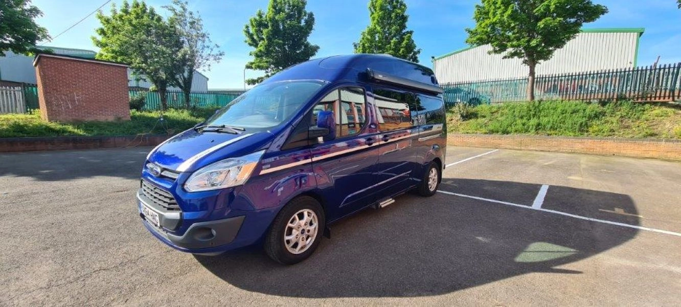 Ford Custom Limited LUX XL 2 By Wellhouse LWB Extra High Top 2.2 125ps 6 speed manual converted 2 years ago 56,582 miles.